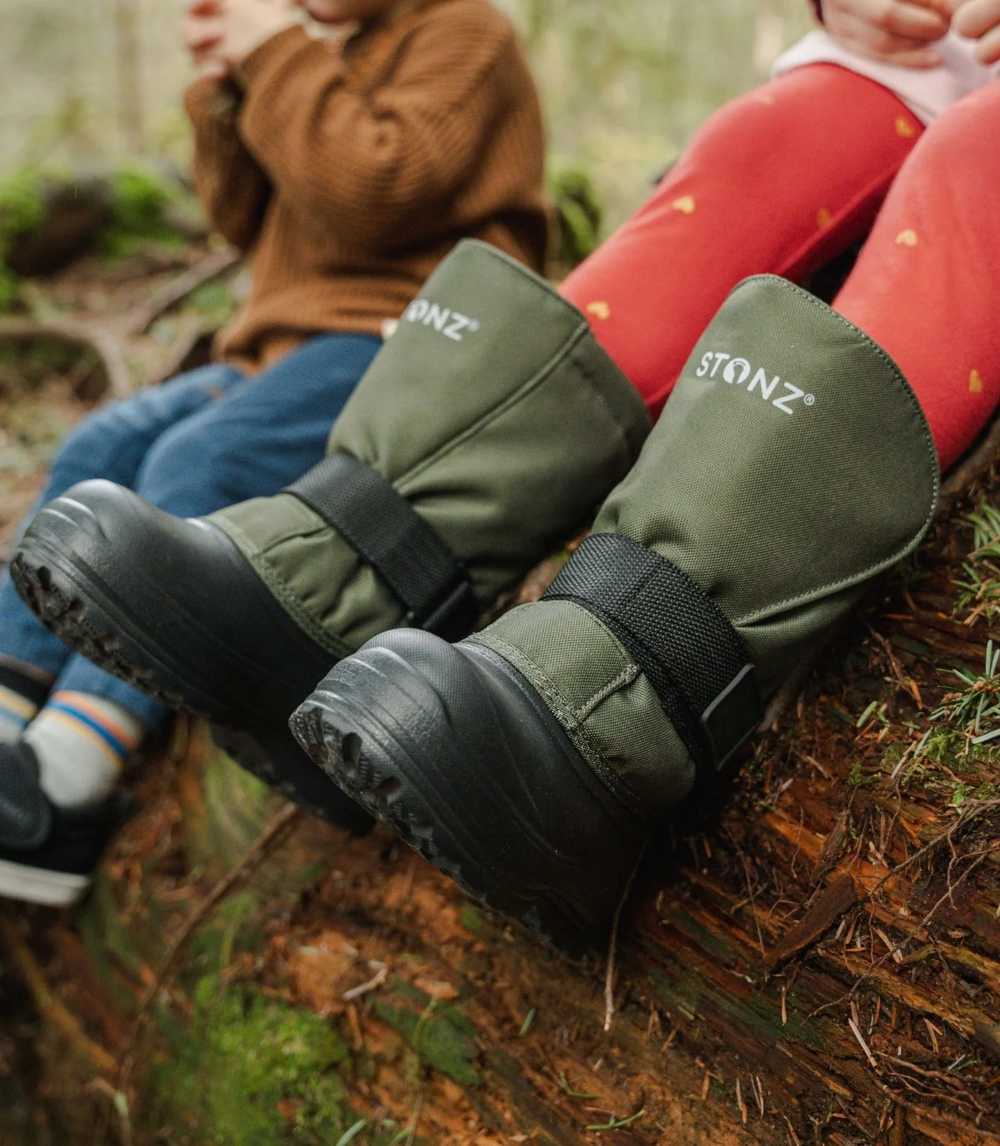 Trek Kid Ultra-Lightweight Insulated Winter Boot with Liner - Image 18